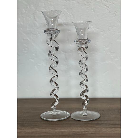 Elegant Clear Glass Spiral Candle Holders Pair – Twisted Design – 10” & 11” - Picture 8 of 10